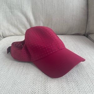 Lululemon hat!